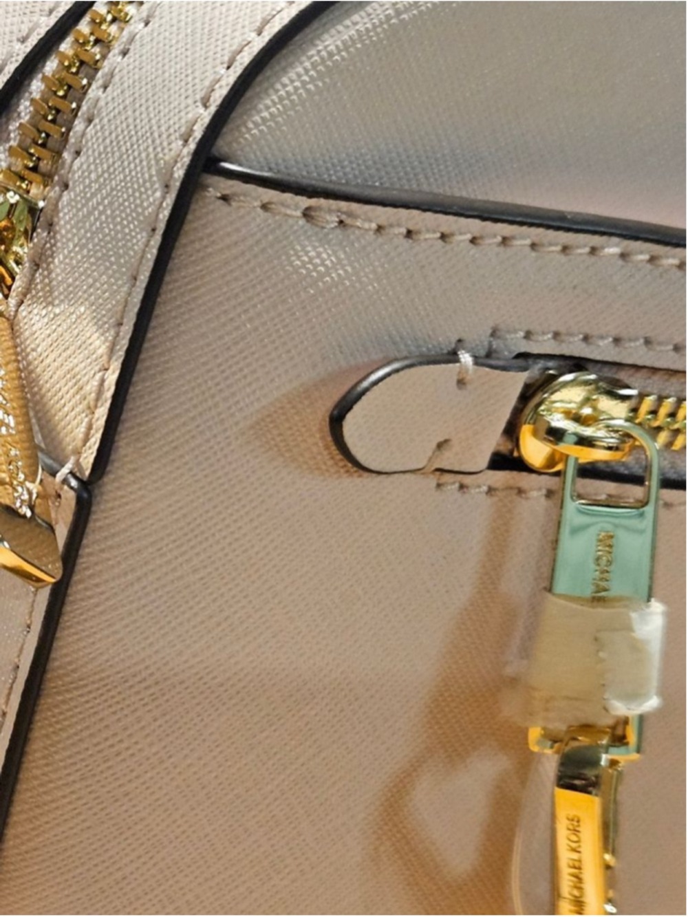 Michael Kors Crossbody Bag One Size Pink with Gold Chain - Picture 4 of 16